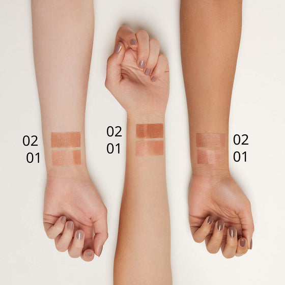 Polvo de Iluminación Essence Kissed By The Light 02-sun kissed (10 g)