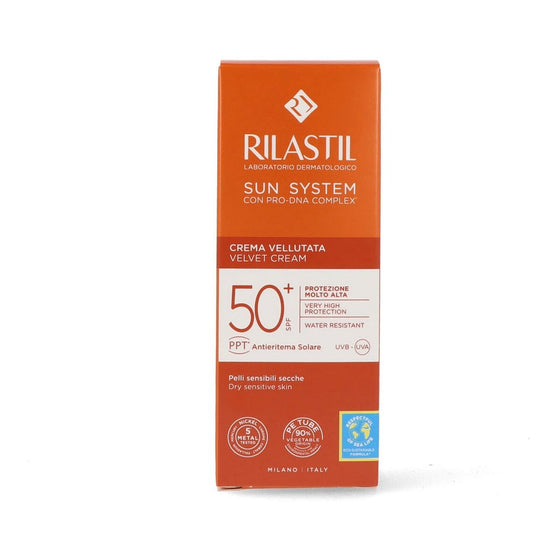 Sonnenschutz mit Farbe Rilastil Sun System Spf 50+ (50 ml)